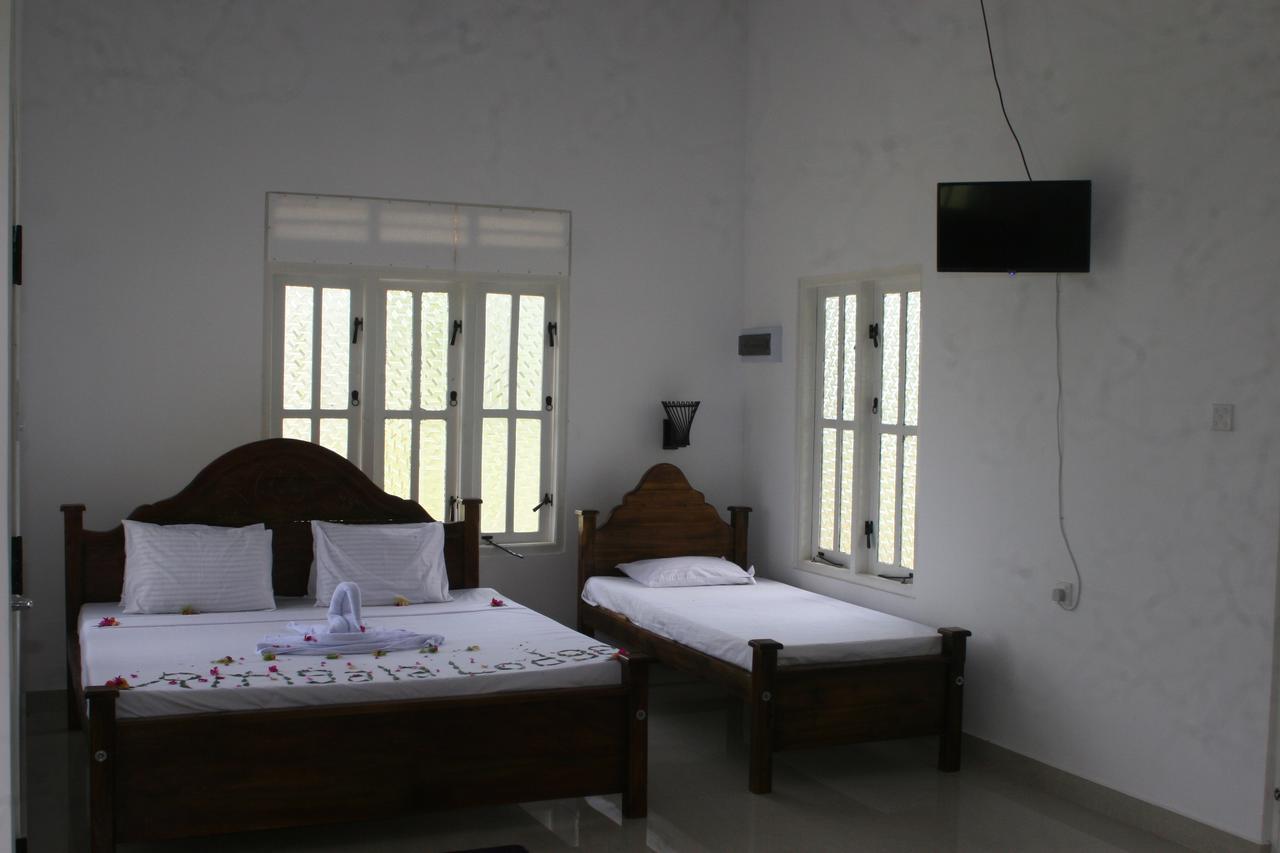 Ritigala Lodge Habarana Esterno foto